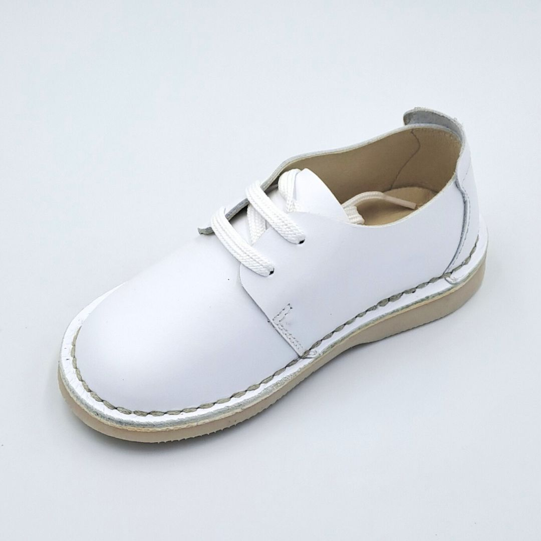 como limpiar cordones blancos