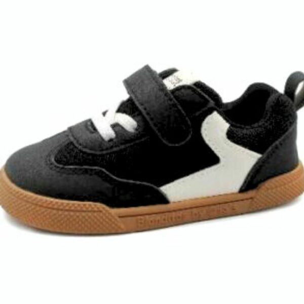 Zapatillas de deporte de la marca Blanditos modelo Flash negro