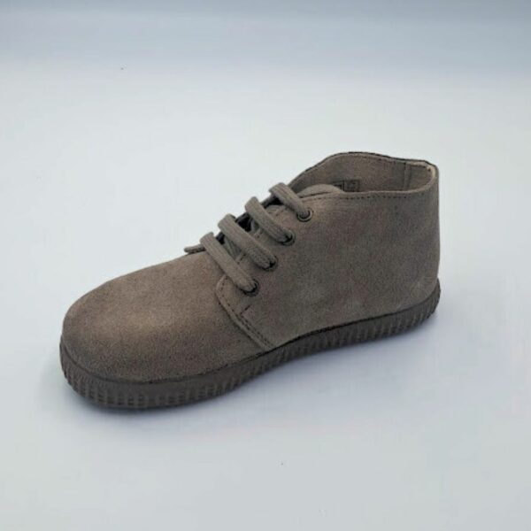 Botas safari de la marca Batilas, modelo 57030 en color taupe