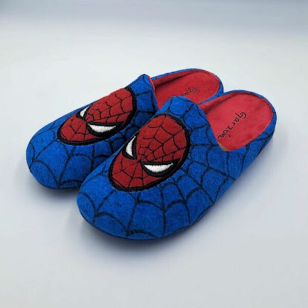 Zapatillas de estar por casa de la marca Garzón modelo N4742.246 Spiderman azulón