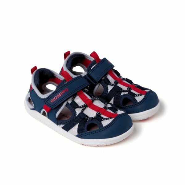 Sandalias respetuosas de la marca Gioseppo modelo Calabar marino